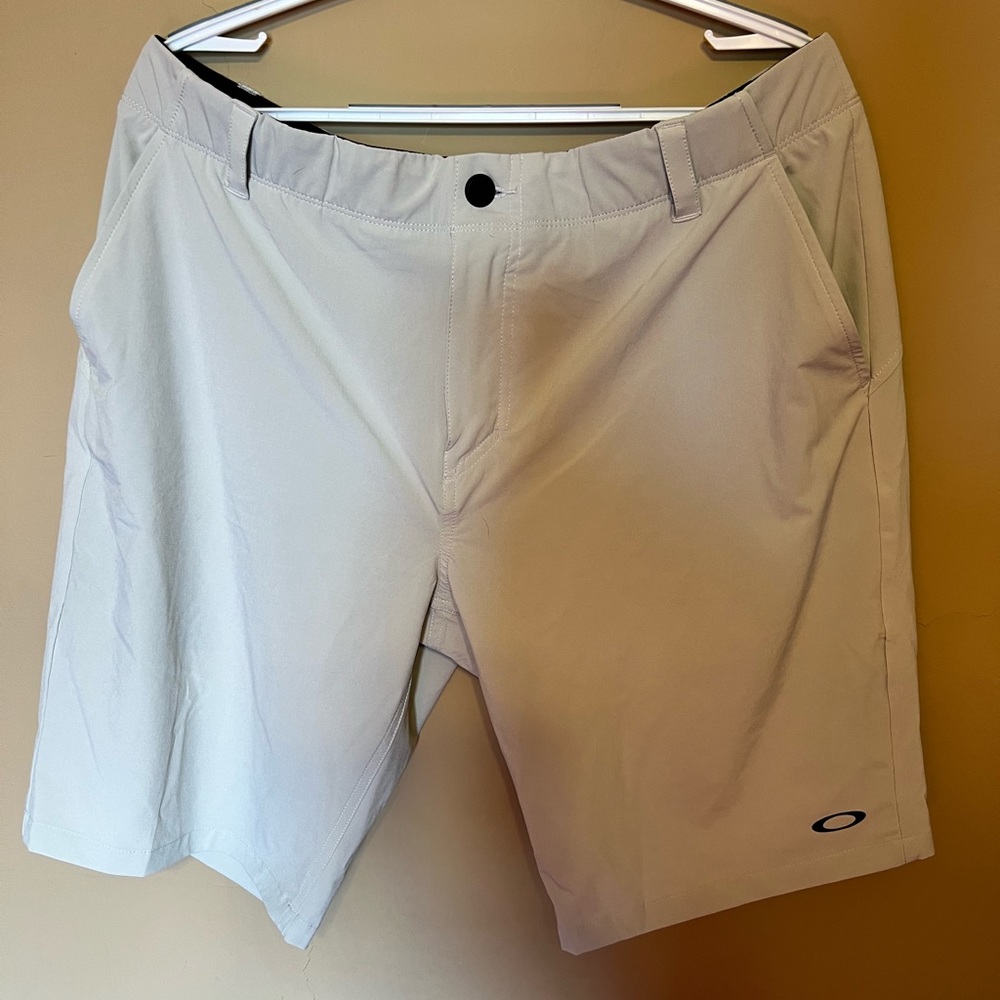 Mens Oakley shorts